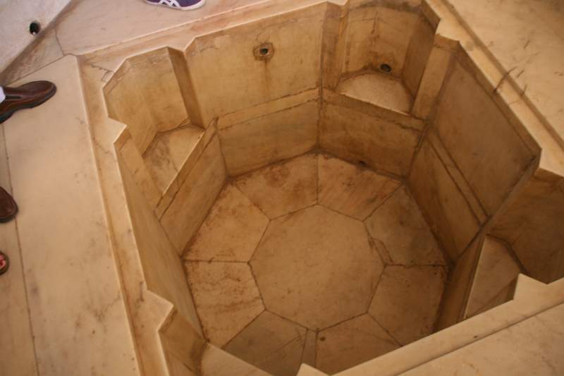 India & Nepal 2011 - 1400